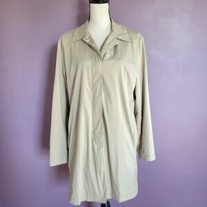 Faconnable Storm System by Loro Piana Long Beige Button Down Collared Lined Coat